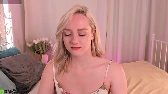 Chloe-Deccer online show from July 20, 2026, 1:09 am