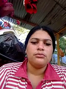 jhoaniita online show from July 7, 2026, 12:53 pm