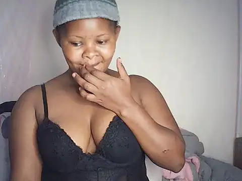 Tashlyn001 online show from August 4, 2026, 6:54 pm