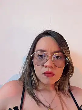 Emma Jonas online show from June 16, 2026, 7:49 pm