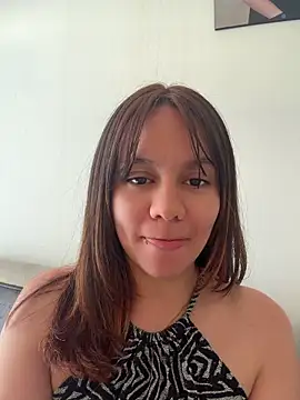 Emma Jonas online show from July 18, 2026, 7:50 pm