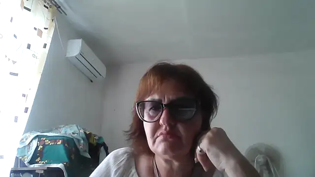 ErikaXShine online show from June 30, 2026, 11:33 am