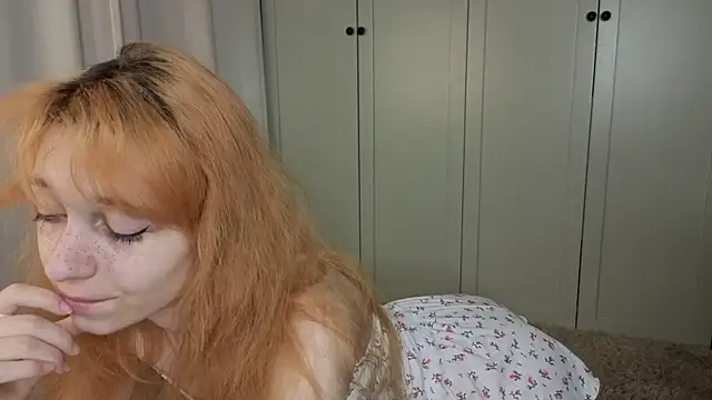 tgirlfoxy online show from July 21, 2026, 6:16 am