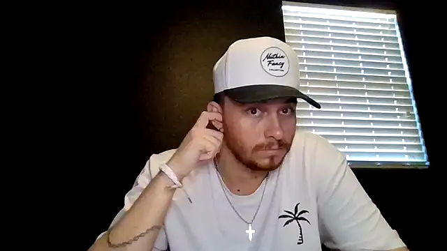 Mikecloudyhawk online show from July 5, 2026, 10:50 pm