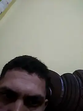 Snapshot of Mineirim33 chatting on July 30, 2026, 9:14 pm Mineirim33 online show from July 30, 2026, 9:14 pm
