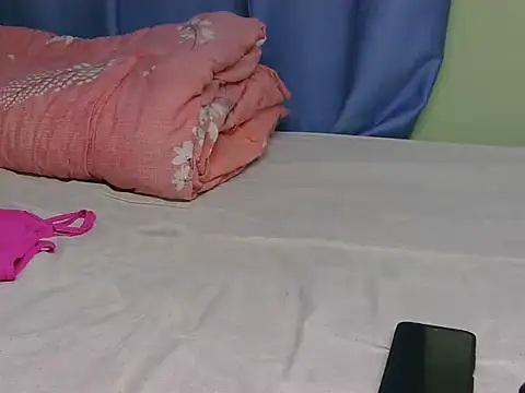 sexxybutty24 online show from June 26, 2026, 7:51 pm