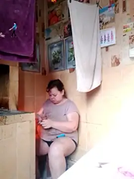 oksana72 online show from March 25, 2026, 6:41 am