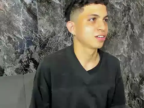 cameron lux77 online show from June 24, 2026, 3:27 am