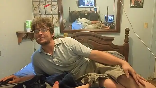 butttslut online show from June 28, 2026, 1:50 pm