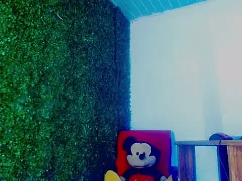 Vanesexygirl online show from July 15, 2026, 11:21 pm