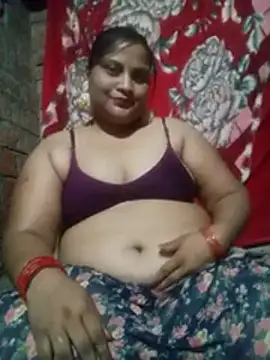 Hottie riya01 online show from June 13, 2026, 5:22 pm