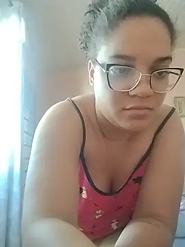 Snapshot of Esquetadinhas chatting on August 1, 2026, 4:17 pm Esquetadinhas online show from August 1, 2026, 4:17 pm