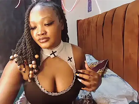 Snapshot of PrettyNyra chatting on July 13, 2026, 3:37 pm PrettyNyra online show from July 13, 2026, 3:37 pm