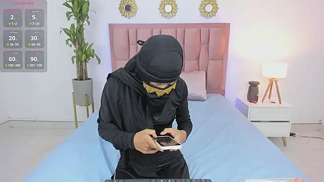 Snapshot of saharaa_noor chatting on June 9, 2026, 10:54 pm saharaa noor online show from June 9, 2026, 10:54 pm