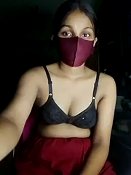 Snapshot of Ishaniya chatting on July 12, 2026, 8:22 pm Ishaniya online show from July 12, 2026, 8:22 pm