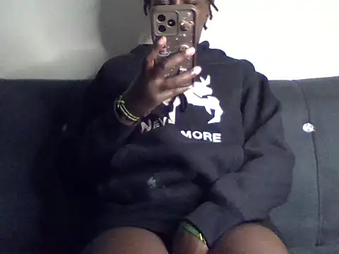 prettygurl- online show from July 9, 2026, 6:01 pm