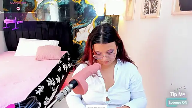 Miss Kloee online show from July 24, 2026, 7:34 pm