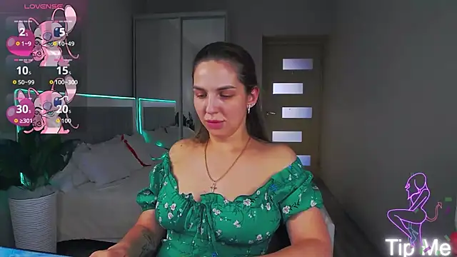 babbyalexandra online show from June 10, 2026, 2:27 pm