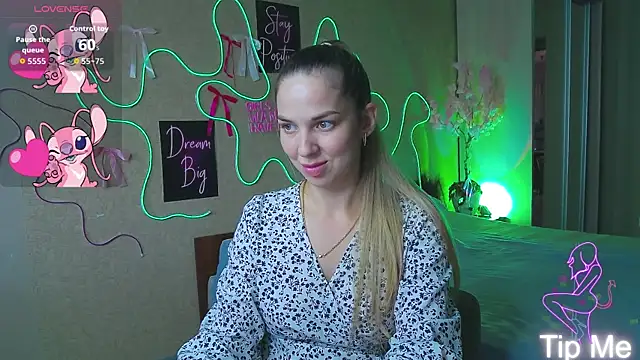 babbyalexandra online show from July 28, 2026, 1:54 pm
