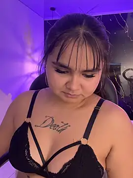 Snapshot of TifanyRoseX chatting on July 29, 2026, 6:50 pm TifanyRoseX online show from July 29, 2026, 6:50 pm