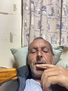 GeldenKuy online show from June 23, 2026, 4:27 pm