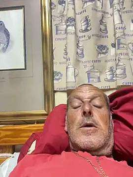 GeldenKuy online show from July 25, 2026, 6:38 pm