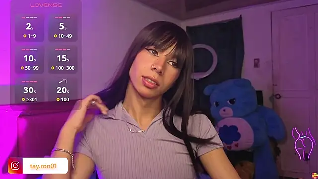 lady Tayron online show from June 12, 2026, 3:49 am