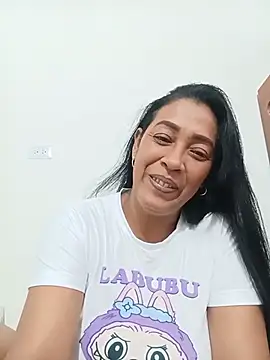 candelahot10 online show from July 28, 2026, 1:32 pm