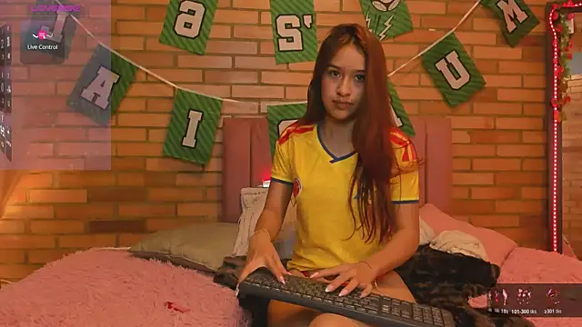 Julieta moretti online show from July 4, 2026, 3:24 am