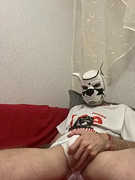 I K A online show from July 4, 2026, 10:49 pm