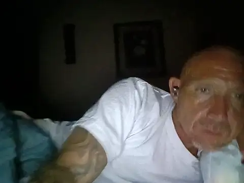 Snapshot of Rudedawg7900 chatting on July 6, 2026, 8:44 am Rudedawg7900 online show from July 6, 2026, 8:44 am