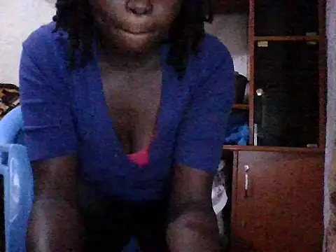 lucyswee online show from July 21, 2026, 5:59 pm