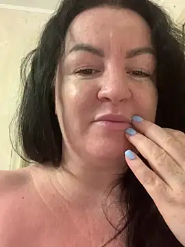 Rita kis online show from July 7, 2026, 7:40 pm