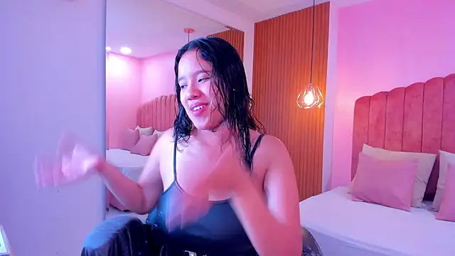 shayra alina online show from July 23, 2026, 9:46 pm