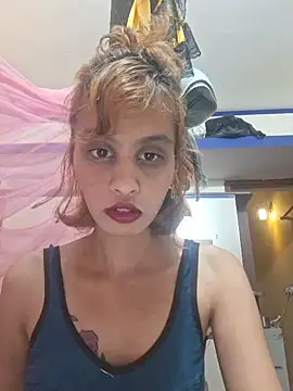 Snapshot of Alishaaroralive chatting on July 6, 2026, 6:32 pm Alishaaroralive online show from July 6, 2026, 6:32 pm