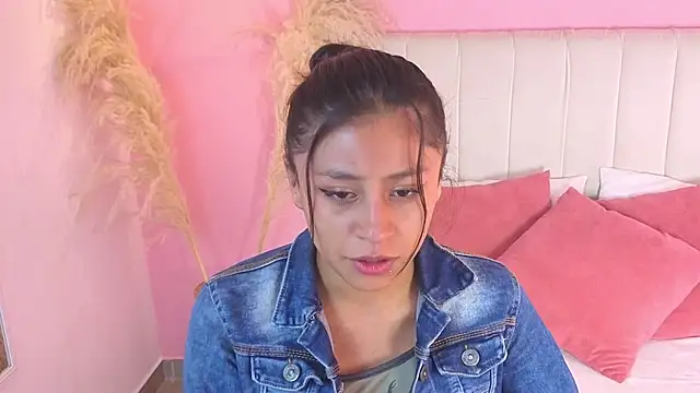Snapshot of valeria__torres chatting on July 24, 2026, 11:52 am valeria torres online show from July 24, 2026, 11:52 am