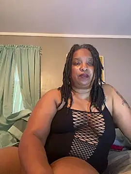 Snapshot of Black_Pearl70 chatting on June 24, 2026, 8:08 pm Black Pearl70 online show from June 24, 2026, 8:08 pm