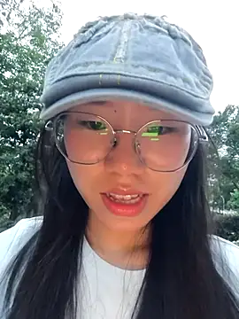 xiaomin666 online show from July 29, 2026, 9:46 pm