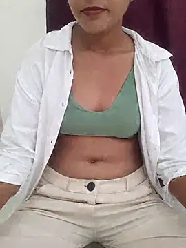 Riya5677 online show from July 13, 2026, 3:42 am