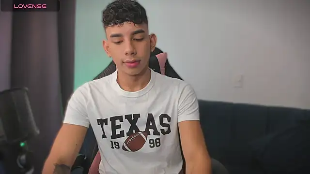 andy cute22 online show from August 8, 2026, 4:42 pm