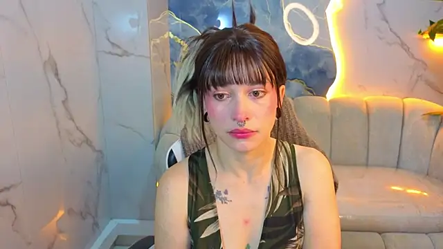 Lily Tx online show from July 18, 2026, 12:42 pm