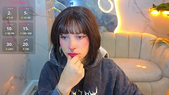 Lily Tx online show from July 28, 2026, 12:34 pm