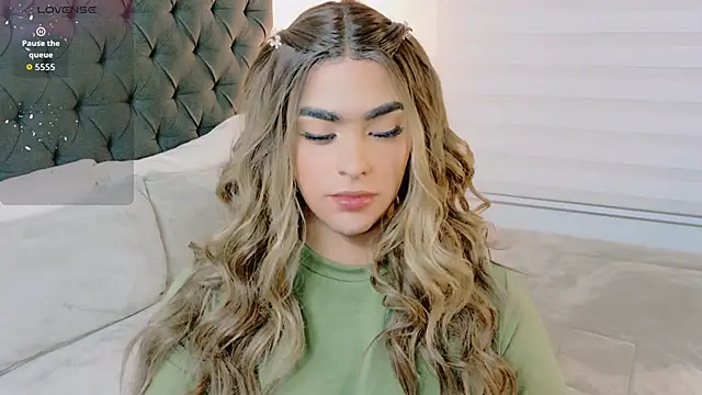 Snapshot of Scarlethvhonparker chatting on November 6, 2025, 2:56 am Scarlethvhonparker online show from November 6, 2025, 2:56 am