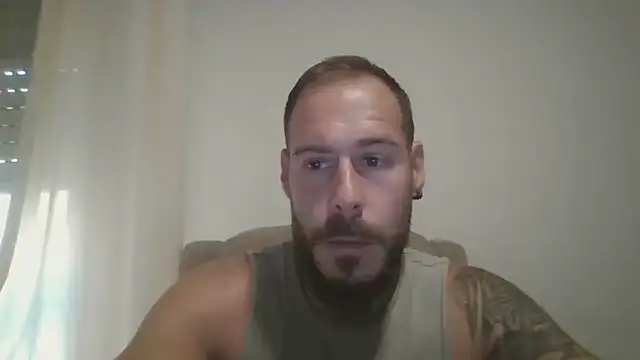 Rubiox92 online show from June 11, 2026, 7:23 pm