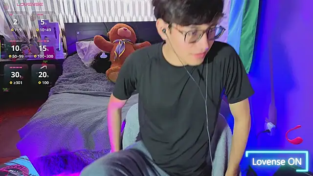 Angelito Twink online show from July 21, 2026, 4:53 pm