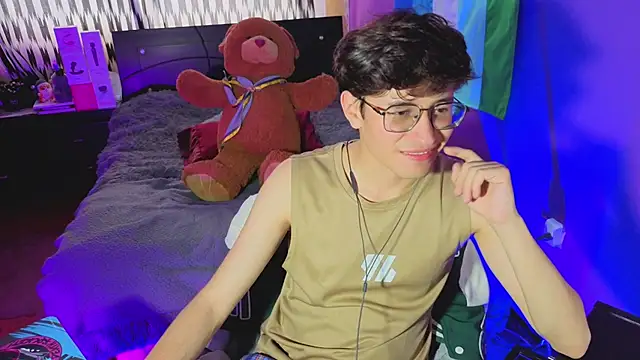 Angelito Twink online show from July 29, 2026, 10:19 pm