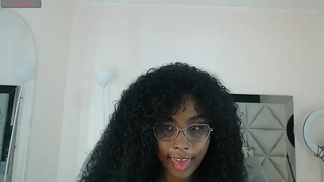 Snapshot of lily_mendoza chatting on June 25, 2026, 6:45 pm lily mendoza online show from June 25, 2026, 6:45 pm