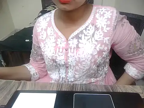 Snapshot of Bold-Divya1 chatting on July 28, 2026, 12:59 pm Bold-Divya1 online show from July 28, 2026, 12:59 pm