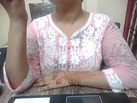 Snapshot of Bold-Divya1 chatting on July 29, 2026, 1:42 pm Bold-Divya1 online show from July 29, 2026, 1:42 pm