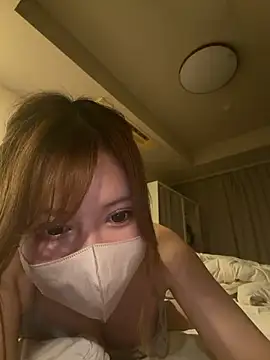 Snapshot of amai_kurich chatting on July 16, 2026, 8:04 pm amai kurich online show from July 16, 2026, 8:04 pm